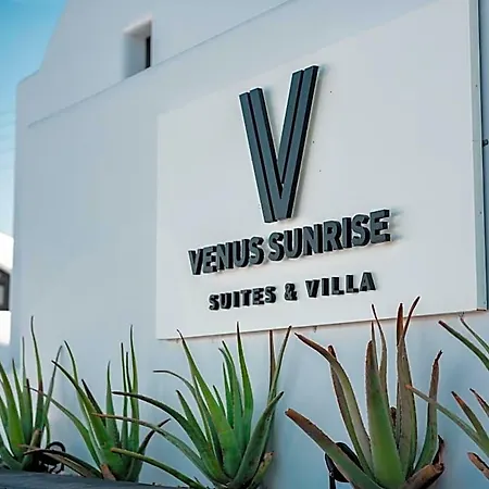Venus Sunrise & 4* Santorini Island